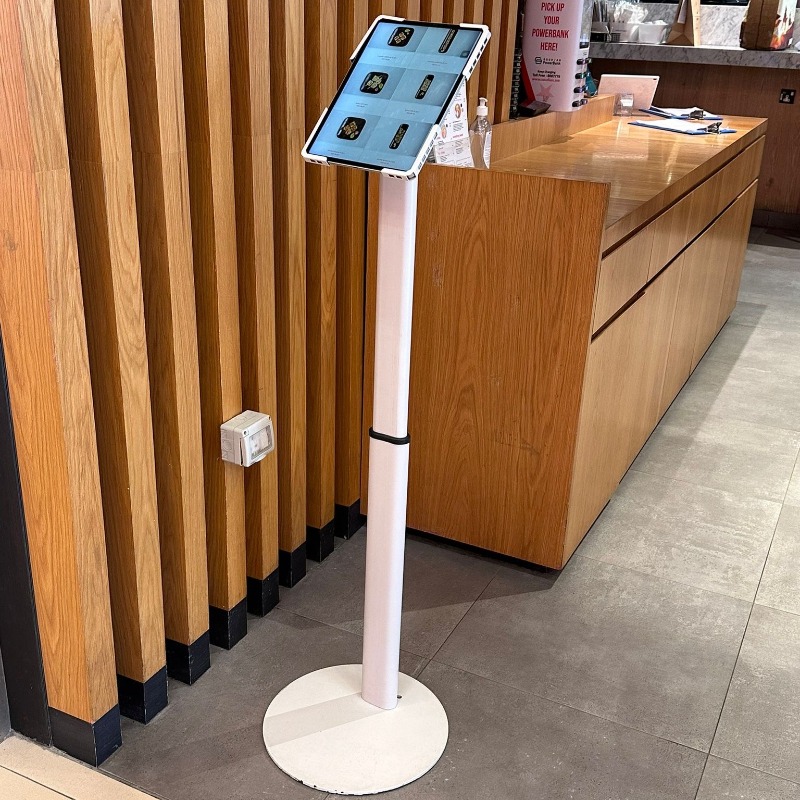 Soportes para Tablets Suminist - Furniture Hardware Stores reseña y precio